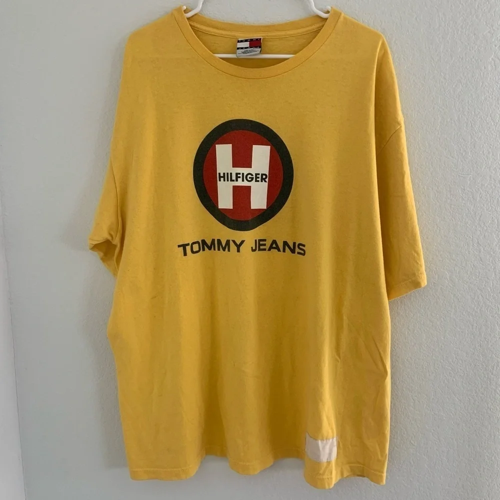 90’s Tommy Hilfiger XL Tee